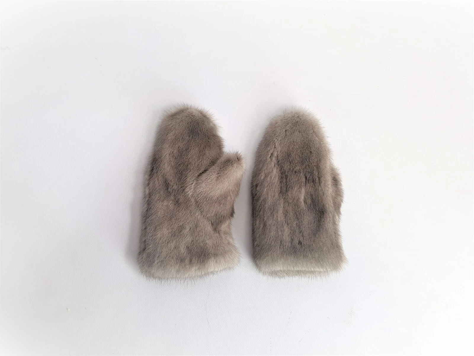 Mink mittens in gray color, mittens, luxury gift, mink gloves, gloves