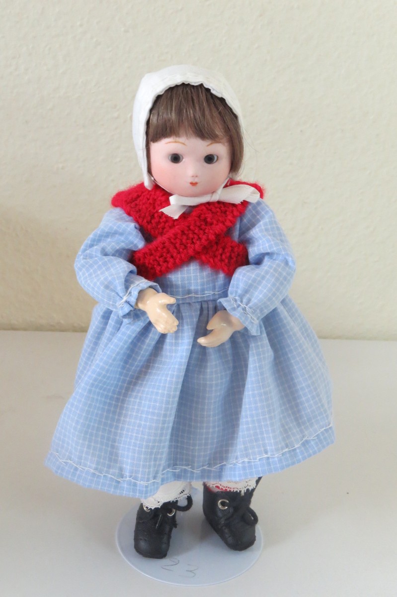 Poupée De Création Marie Quillouch N°22 – 24 Cm, Porcelaine Blanche, Yeux Cristal Bleu, Blonde