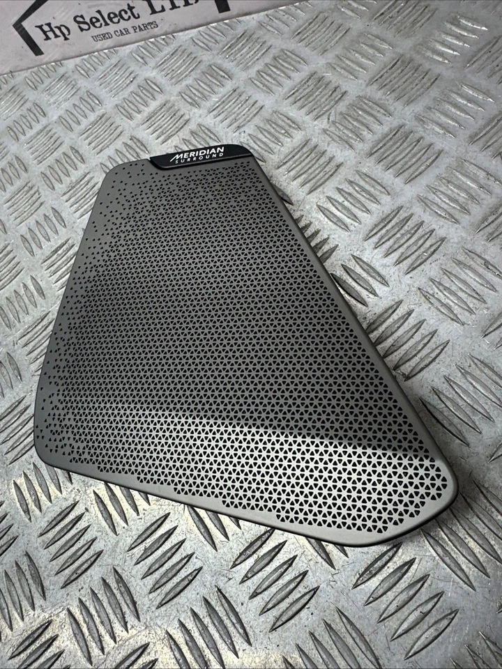 GENUINE 2023 KIA EV6 GT FRONT RIGHT SIDE DOOR LOUDSPEAKER COVER 82512-CV100 - Image 3 of 4