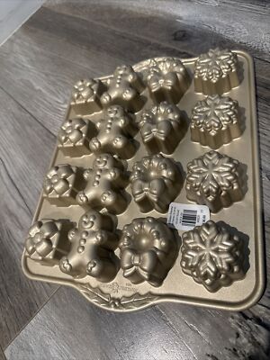 Nordic Ware Holiday Tea Cakes - Gold