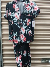 Joyspun Notch Collar Pajama Set Black Ground Floral Women's Size Small NWT