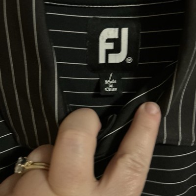 Men's FootJoy Black/White Striped Polo. Size M Armpit Measures 22  Height 28 