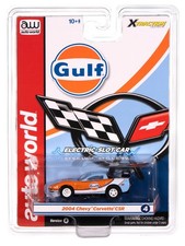 Auto World SC418 Pop Culture 2004 Chevy Corvette C5R HO Scale Electric Slot Car