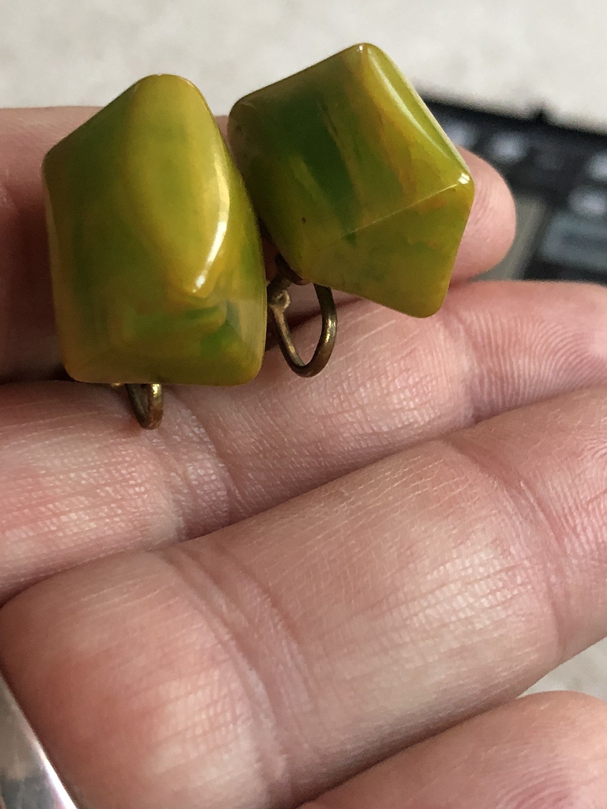 Amazing Abstract Triangular Yellow & Green Marble… - image 12