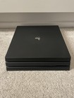 Sony PlayStation 4 Pro 1TB Console per videogiochi nera, fili, dischi