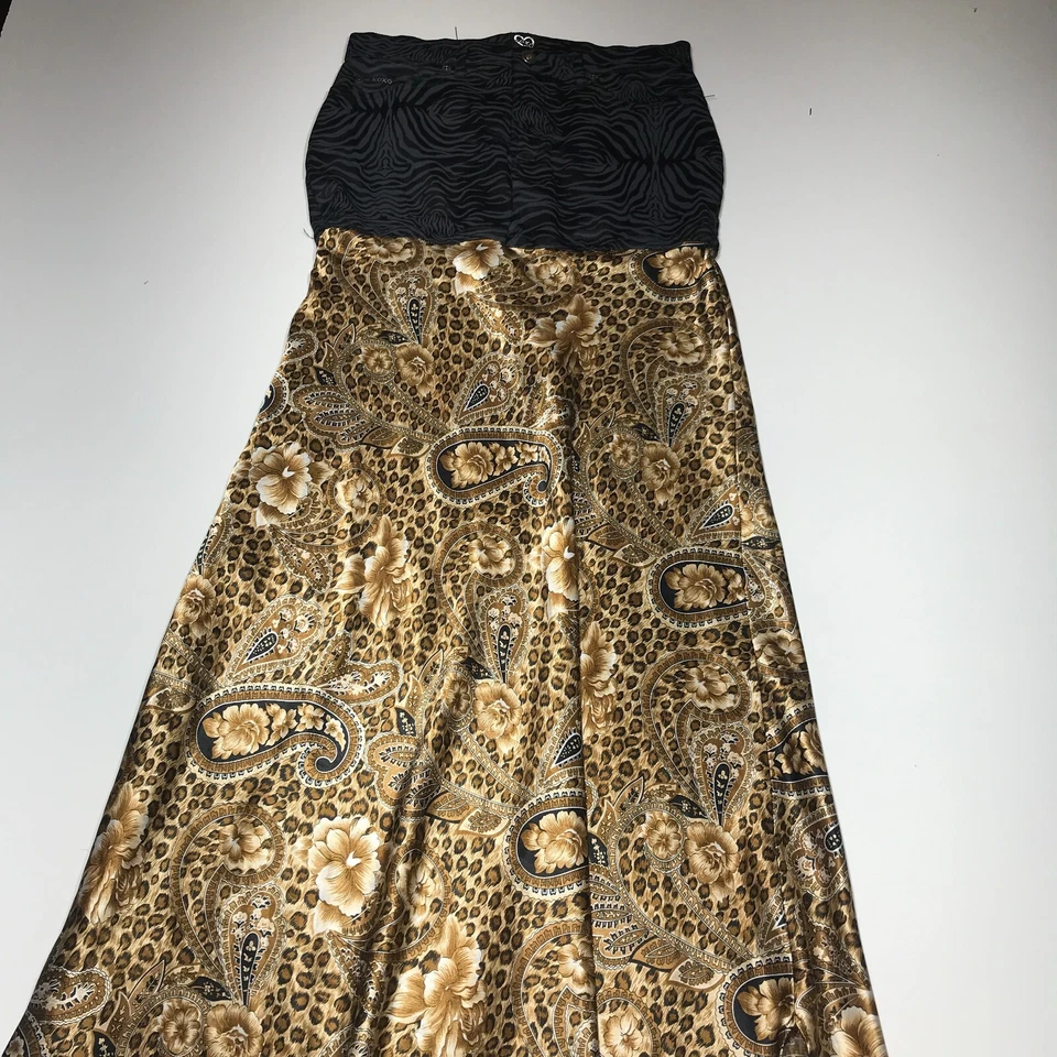 Falda XOXO Juniors 7/8 Hágalo Usted Mismo Jeans Estampado Animal Cebra y Cachemira Acampanada Híbrida Larga Foto 2 de 4