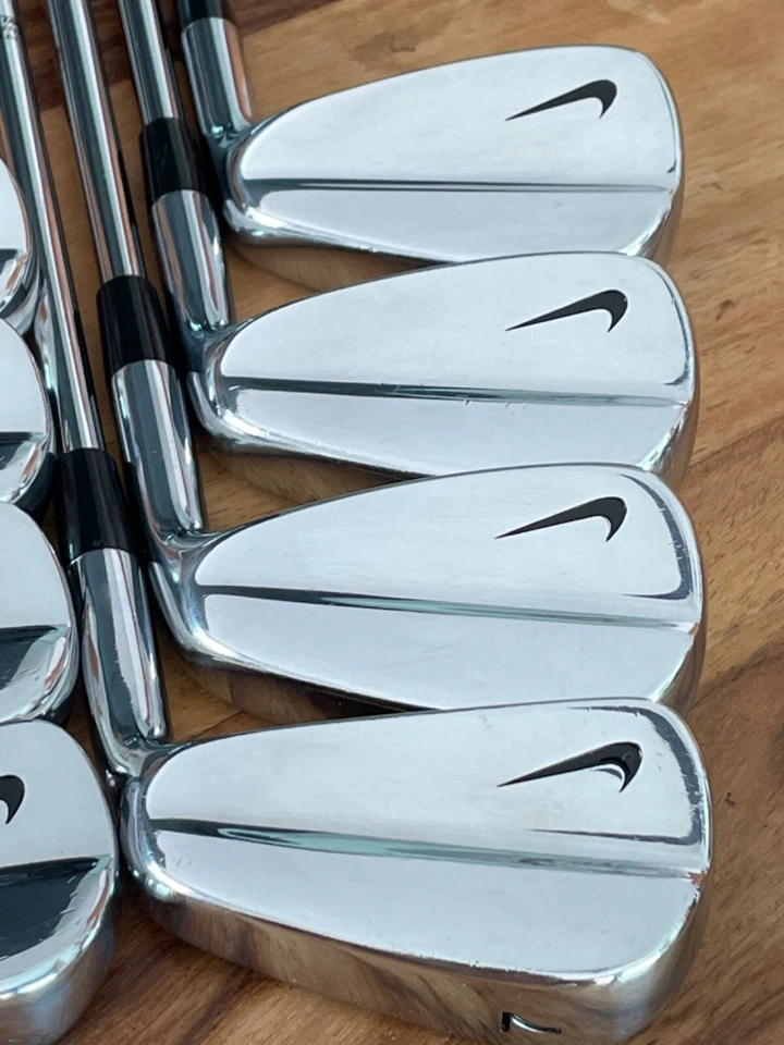 ¡Belleza milagrosa! Nike Japón 🇯🇵 Tour Blade 3~P DG S200 ¡IMPRESIONANTE! ¡Ver fotos!! Foto 2 de 4