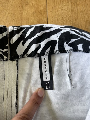 Vintage 90s Forever 21 Zebra Animal Print Skirt Size Large Y2K Made In USA - Picture 11 of 17