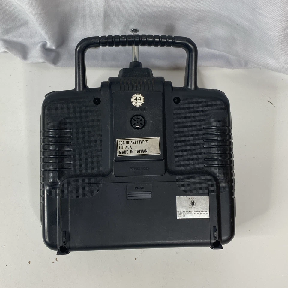 Futaba Skysport 4 T4VF 72Mhz RC Airplanes FM Transmitter Controller WORKS READ - Image 3 of 4