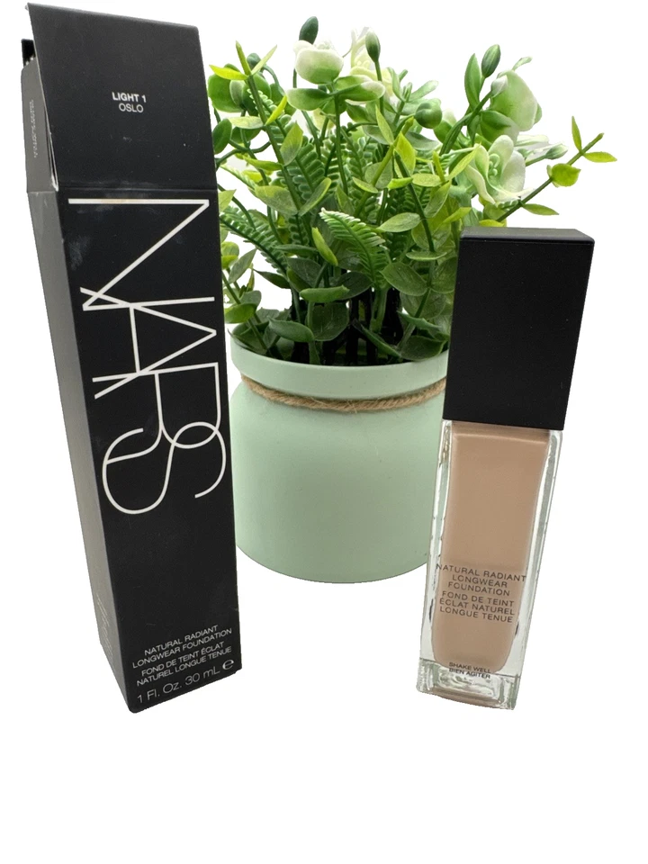 NARS Natural Radiant Longwear Foundation – Shade Light 1 Oslo – NEW - Image 3 of 4