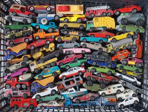 ORIGINAL VINTAGE DIECAST TOY JOB LOT LESNEY MATCHBOX SUPERFAST CARS TRUCKS etc