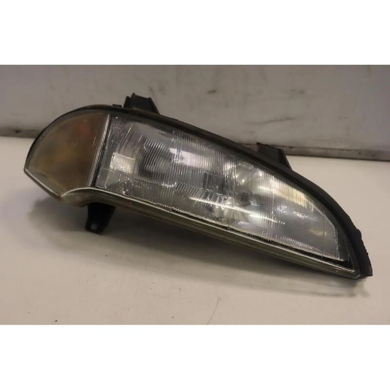 PROIETTORE DX OPEL TIGRA (94-00) 1.4 16V CPE 3P/B/1389CC. 1994 - Immagine 2 di 4