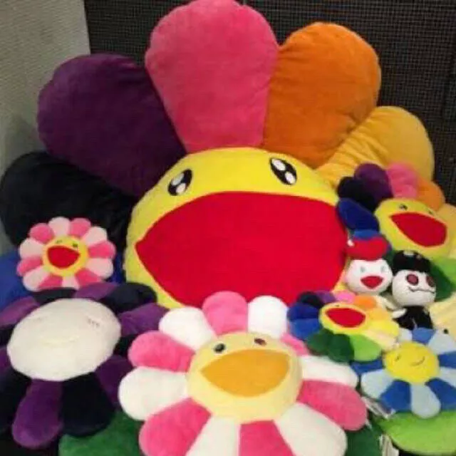 Takashi Murakami Flower Cushion 60 cm | Color: Black | Size: 60cm | Ashleydeleon2's Closet