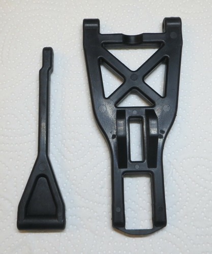 KYOSHO GG004 Querlenkersatz für Giga Crusher GG-04 GigaCrusher