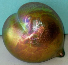 VTG ISLE OF WIGHT GLASS BRITISH IRIDESCENT HEART PAPERWEIGHT ORIGINAL LABEL