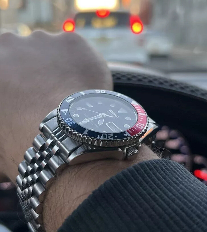 SEIKO 7S26-0050 Day Date Automatic Pepsi Diver Mens Watch