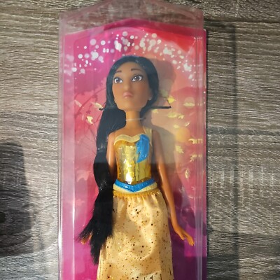 Disney Princess Royal Shimmer Pocahontas Puppe. 