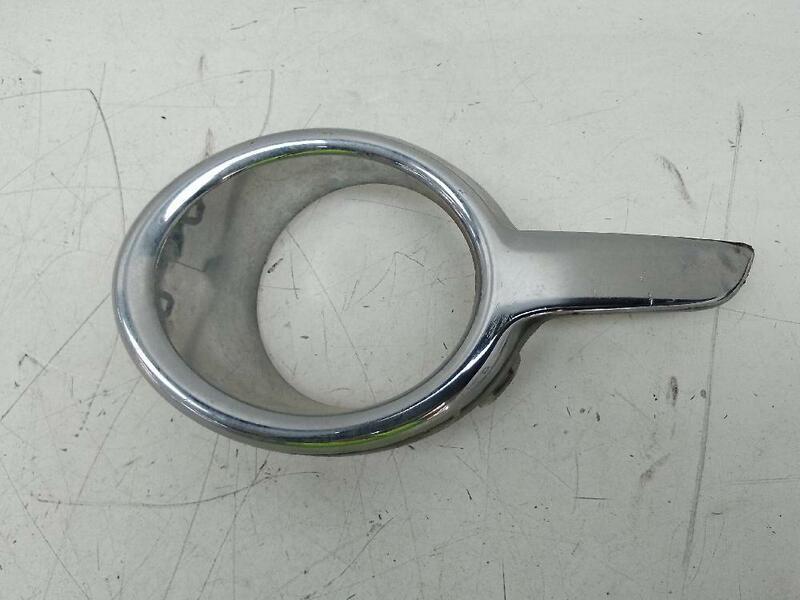 9673233377 640093 headlight moulding PEUGEOT 208 01.2012- 2012