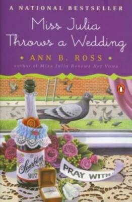 Miss Julia Throws a Wedding - Paperback By Ross, Ann B. - GOOD