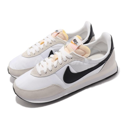nike waffle trainer women