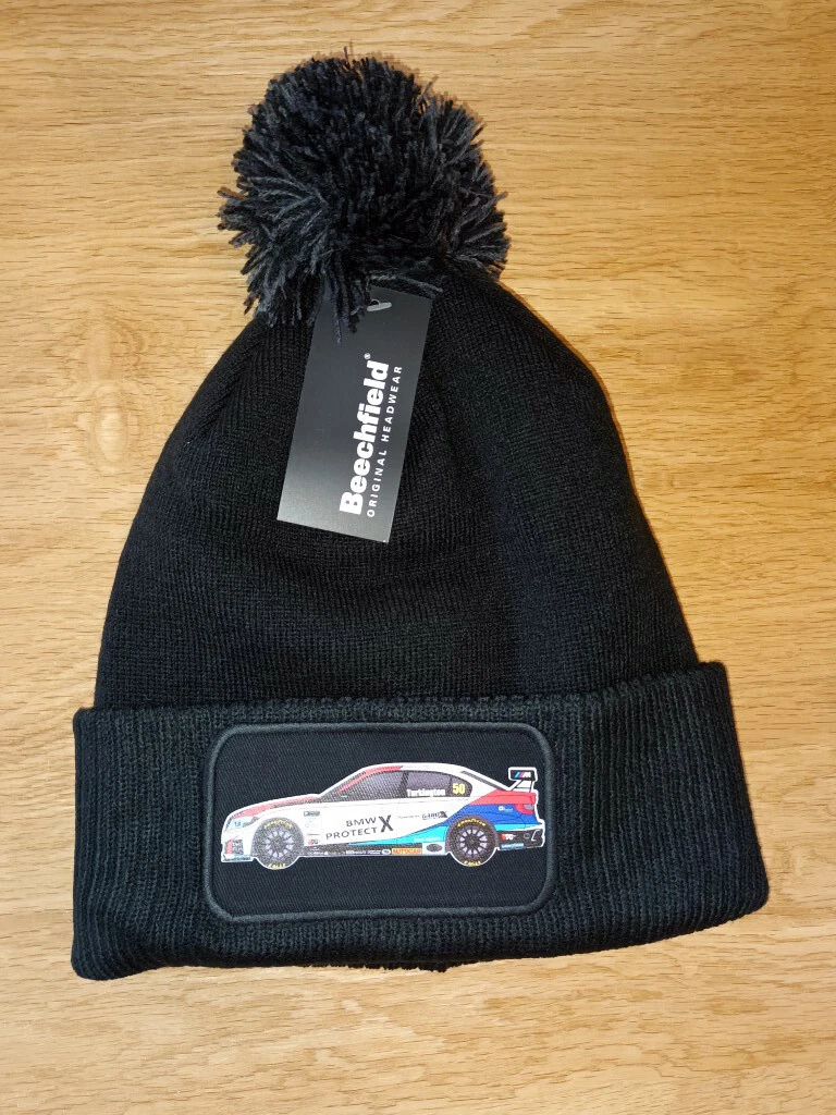 champion bobble hat