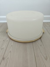 VTG Tupperware Round Cake Carrier Gold W/ Lid 12"X7" Made In USA