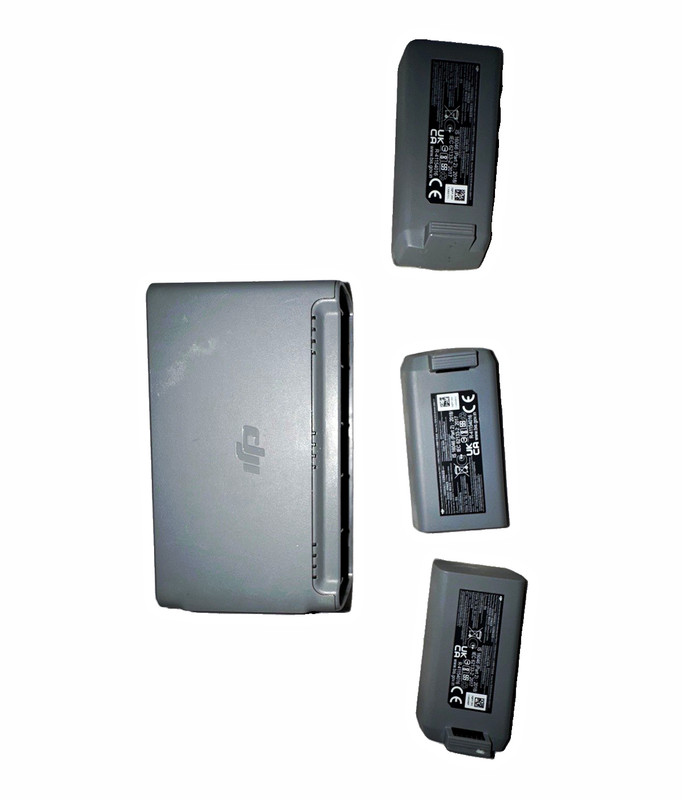 DJI Mini 2 Two-Way Charging Hub CHX161 Gray for DJI Mini 2 w/ 3 batteries.