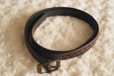 American Eagle Outfitters Tooled Genuine Leather BELT Women Size L/ .75  Wide