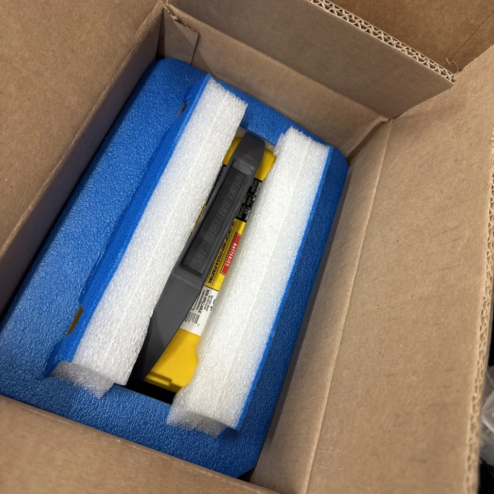 Batería AGM Alto Rendimiento (Toyota Prius) DS46B24R Foto 3 de 3