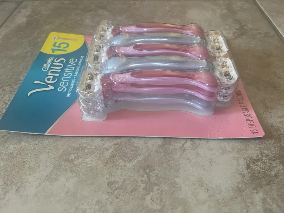 Navaja desechable Gillette Venus Sensitive, 15 unidades Foto 3 de 4