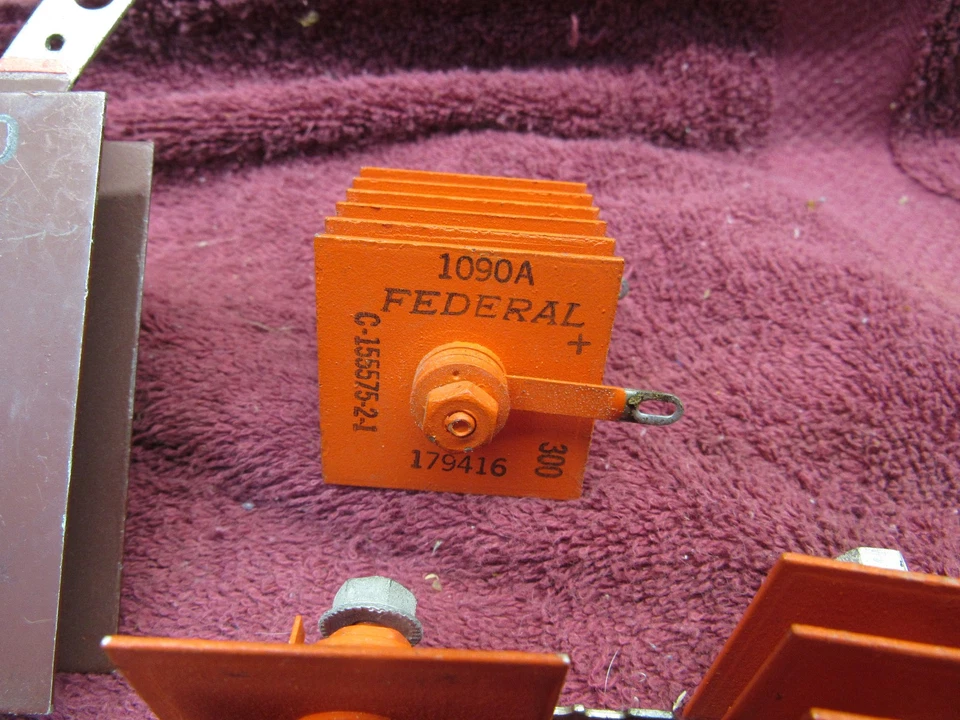 Lote Mixto Rectificadores Selenio Vintage Rectico Federal 1008A 1090A Internacional Foto 4 de 4