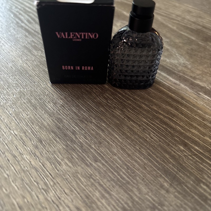 NEW Valentino Uomo Born In Roma Mini Eau De Toilette 4 ml / 0.135 oz New In Box