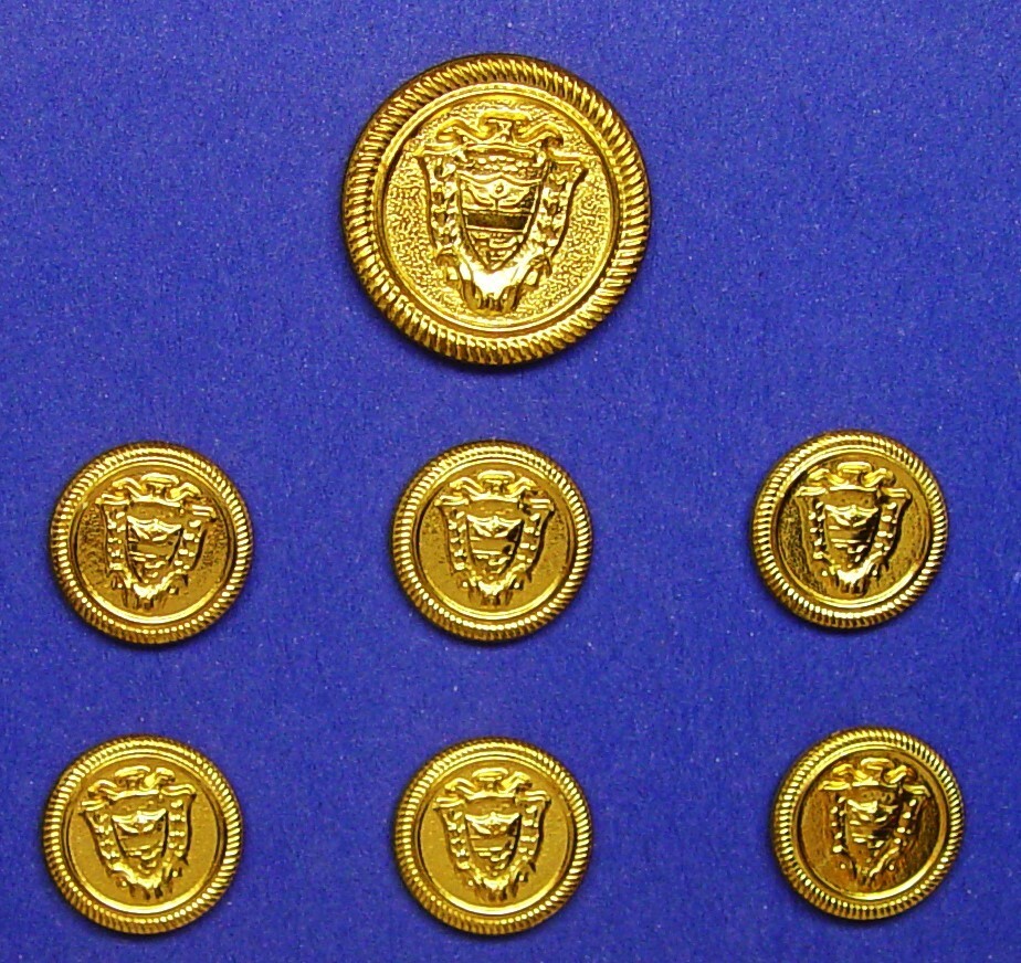 APPLESEEDS replacement buttons 7 gold tone metal 2-part buttons Good Used Cond.