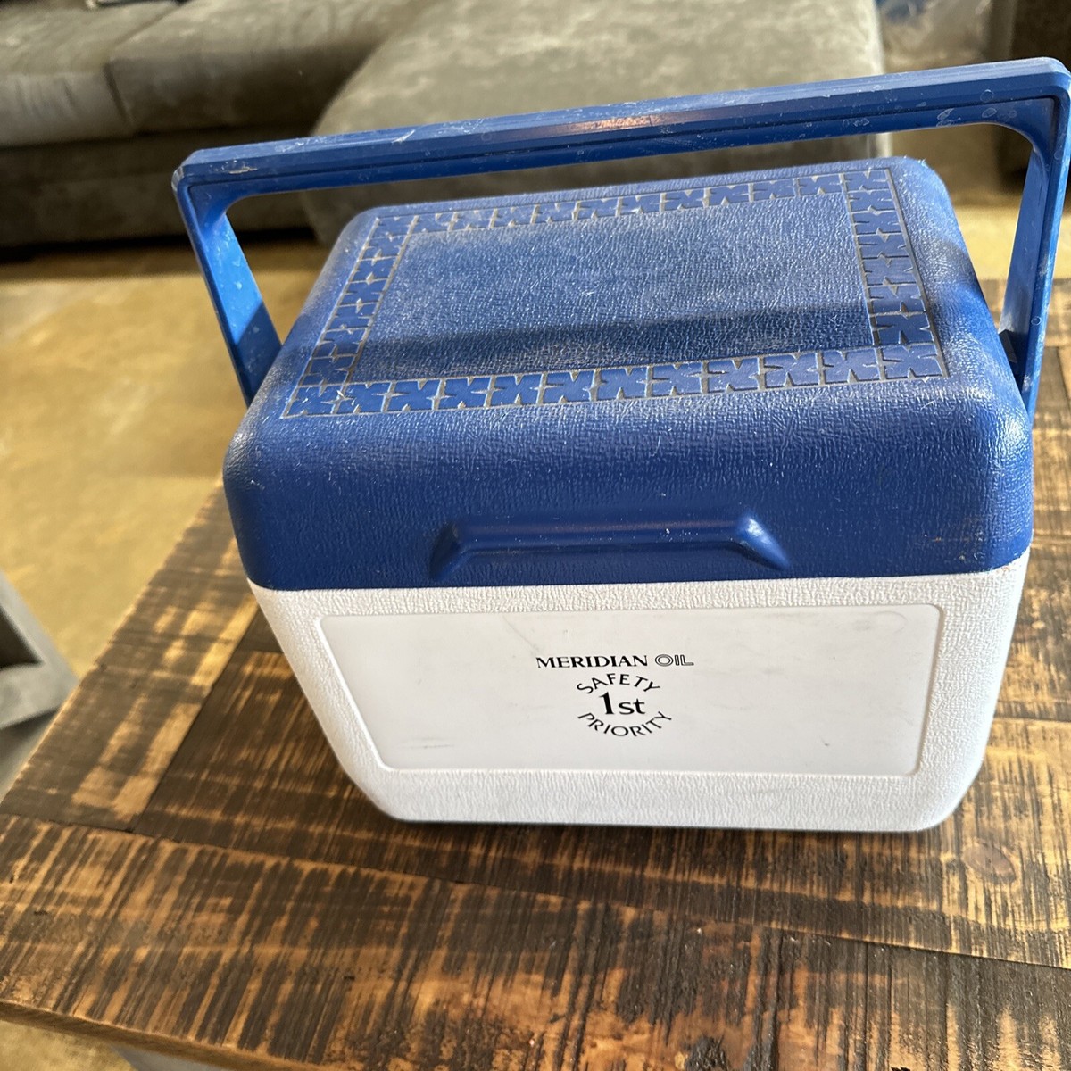 Vtg 90s Rubbermaid Tote 6 Cooler White With Blue Top Model 1806 W