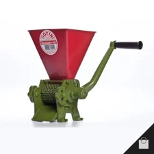 Manual Coffee Peeler & Pulper Botini Professional Grinder Brazilian Cafe Machine