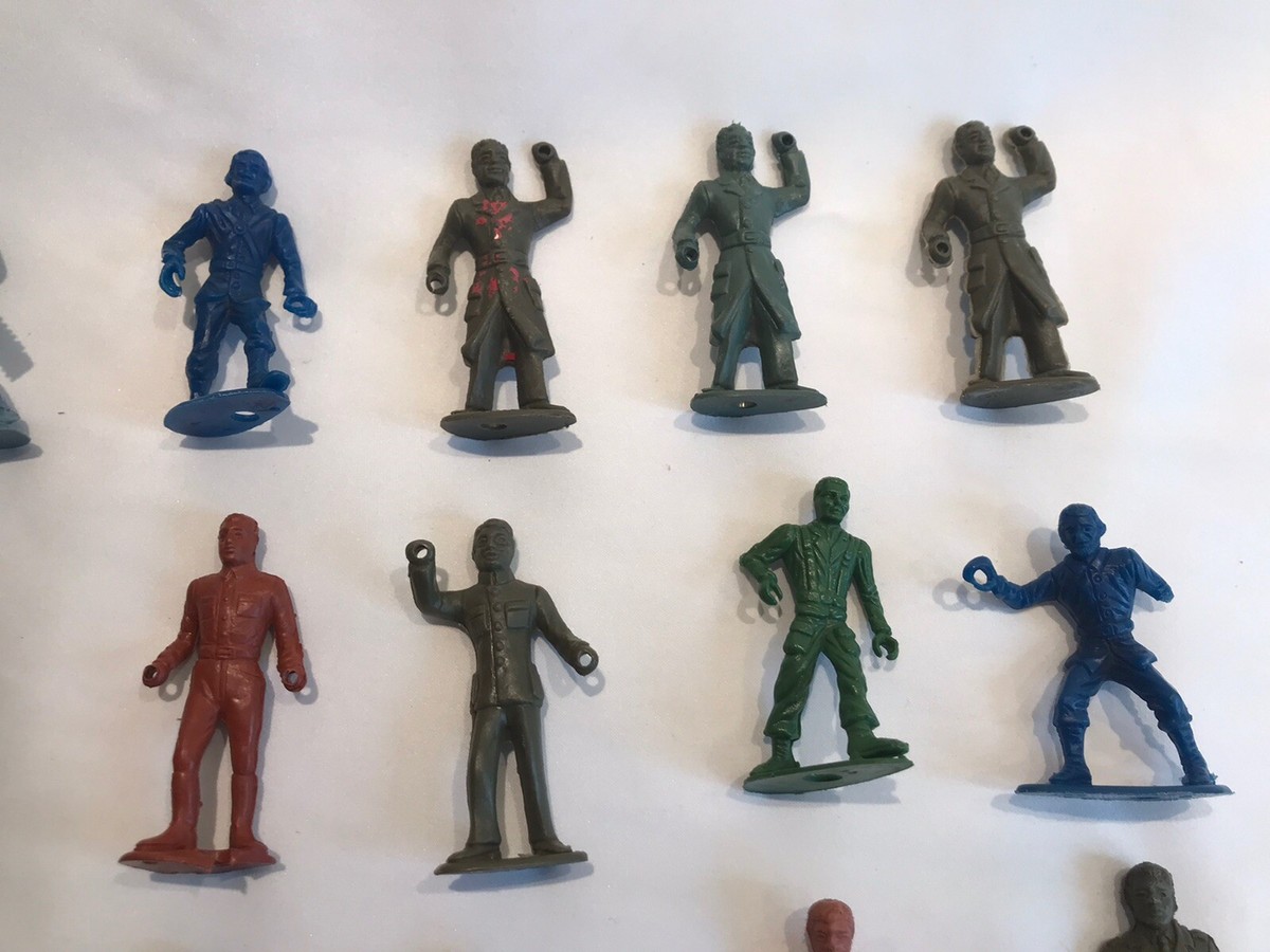 Plastic Army Men Toy Soldiers x18 | eBay