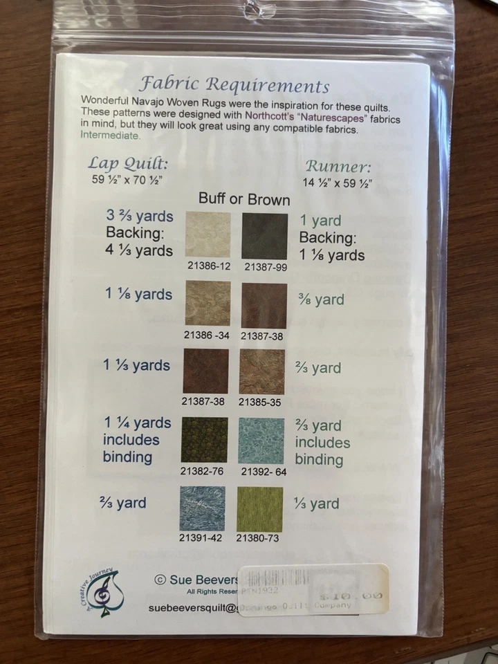 Four corners quilt and table runner in two colors pattern - Image 2 of 2