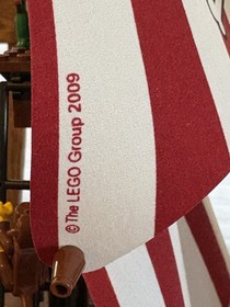 Lego Pirates 6243 Brickbeard's Bounty and 6239 Cannon Battle 99% Complete Sets