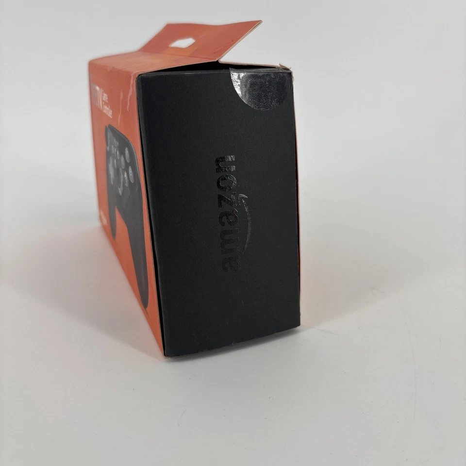 Controlador de juegos Amazon Fire TV con búsqueda por voz FireOS NUEVO caja abierta Foto 2 de 4