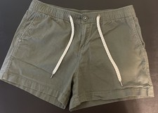 Vuori Women's Ripstop Shorts Green Size Medium 3 Inseam