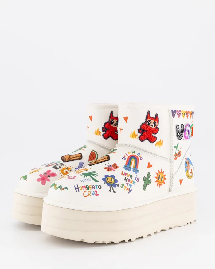 UGG クラシック プラットフォーム ポップ スケッチ UGG CLASSIC MINI PLATFORM POP SKETCH WHITE SHEARLING BOOTS