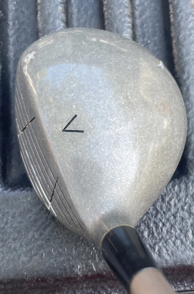 Madera de calle Saturn SR Jumbo 26 grados Tour Pro varilla de grafito flexión regular Foto 3 de 4