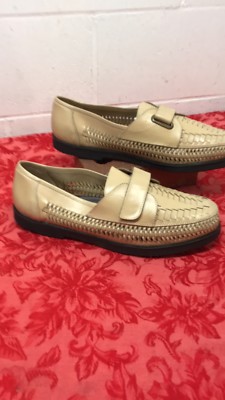 Deer Stags Men’s Slip-On Loafer in Beige/Tan Deer Stags Mens Tan Brown Slip on Loafer Casual Shoes Size  main image 3