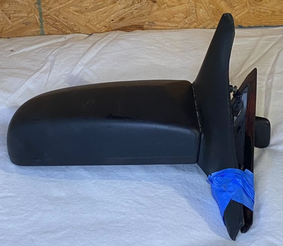 Espejo Saab 900 IZQUIERDO. Ajuste manual. Foto 2 de 4