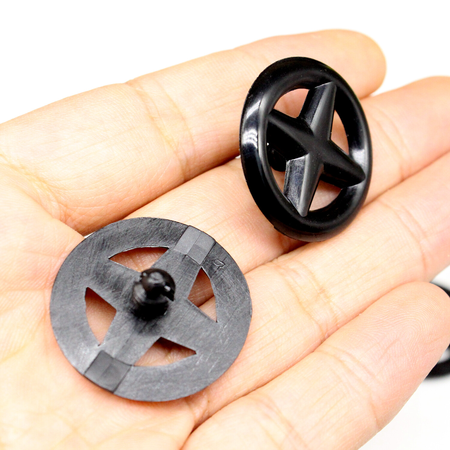 Practical Hood Insulation Retainer Clip For Nissan 65832F5000 - rubber weather stripping,weather