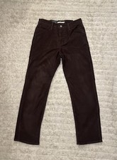 Levi's vintage-inspired button-fly Wedgie Straight corduroy pants Size 28x28
