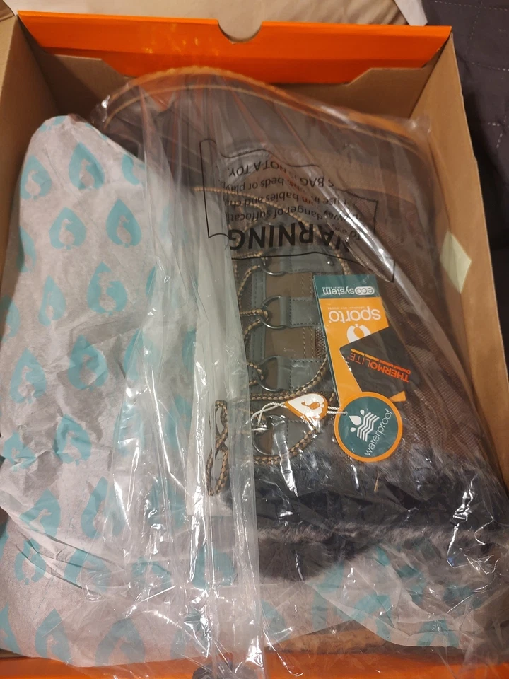 Bota de pato impermeable Sporto Deal para mujer talla 9 M ribete de piel de chocolate/oliva Foto 2 de 4