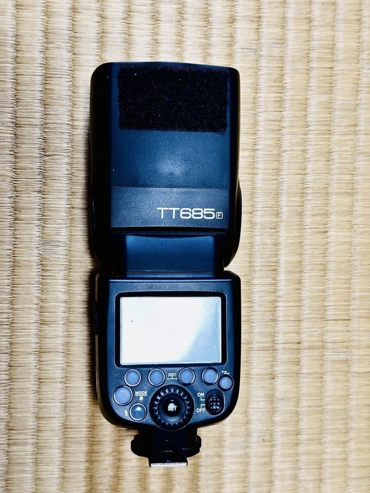 Godox TT685F TTL 闪光灯 适用于富士胶片 状况完好 日本 — 第 2/4 张图片
