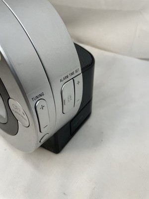 Sony Dream Machine Auto Time Set Dual alarm clock CD IPod iPhone