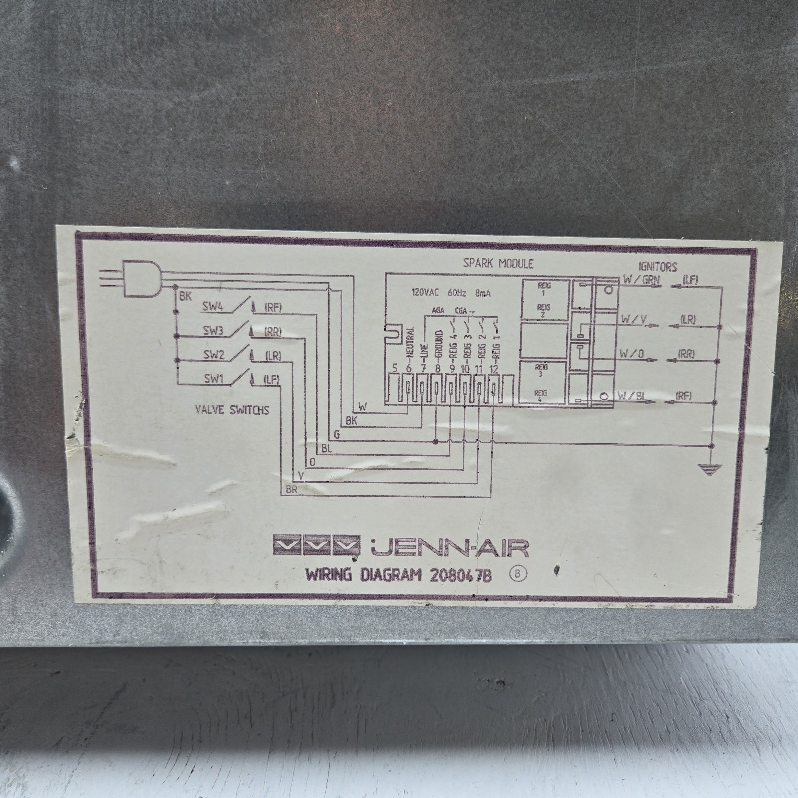 JENN-AIR Black Gas Cook Top CCG4573 Modern Glass 4-Burner  Clean S1